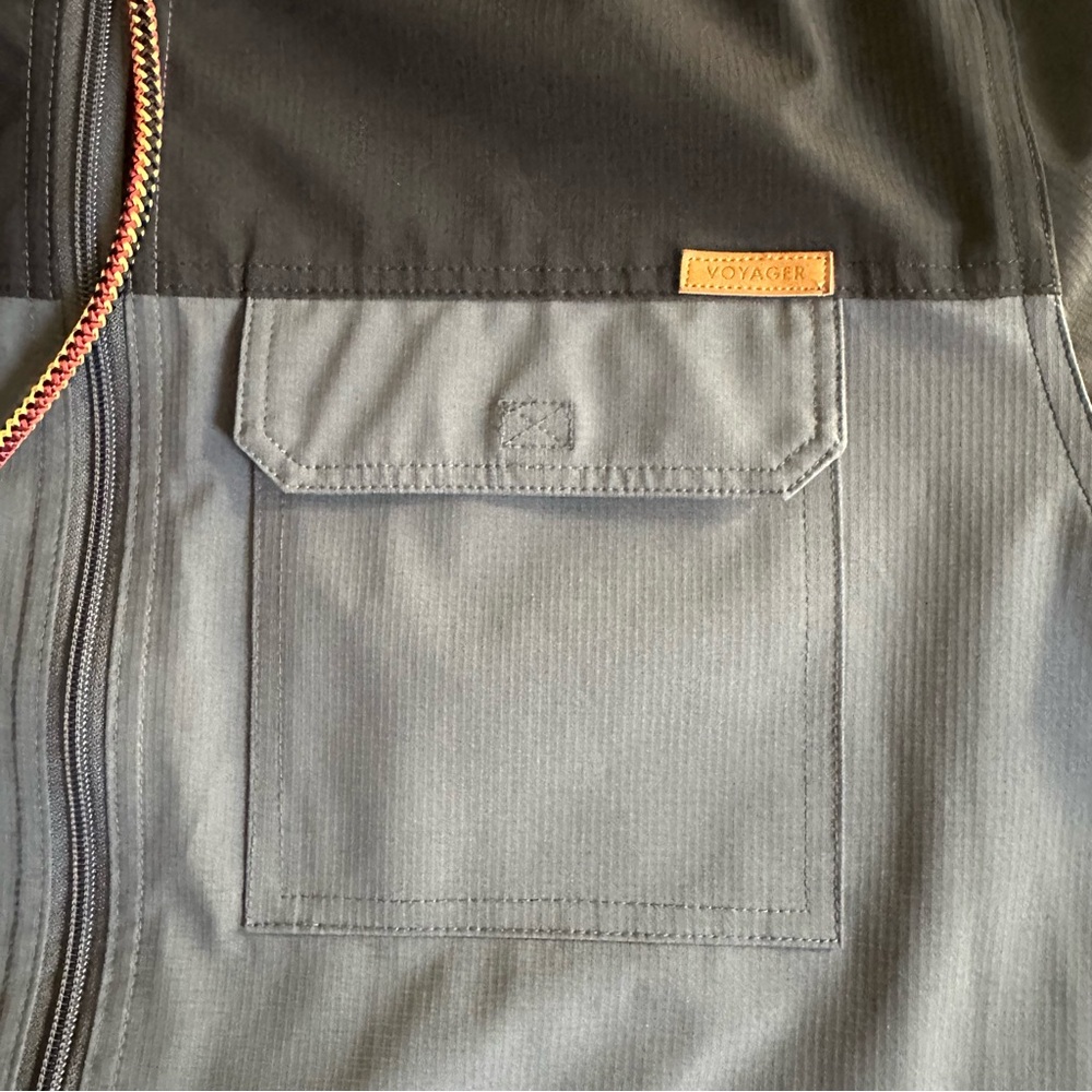 Men’s Voyager Windbreaker Jacket LARGE - Picture 6 of 11